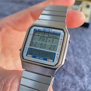 New Vintage 1982 Seiko D409-500B Digital Wrist Watch
